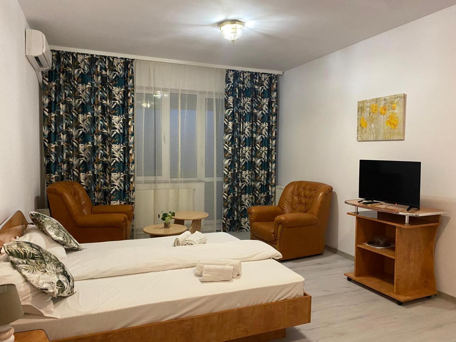 Hotel Green House كرايوفا المظهر الخارجي الصورة